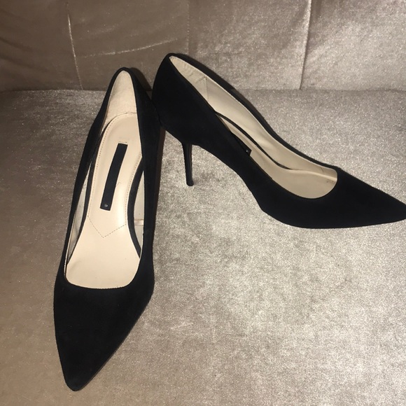 Zara Shoes - Zara Blk Suede Spike Heel